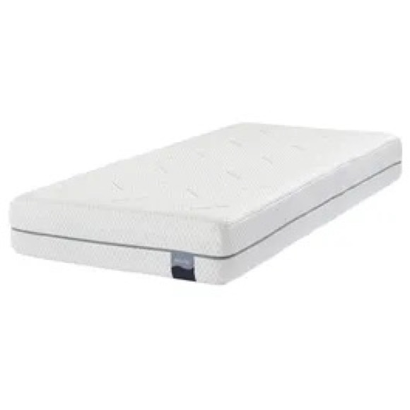 Memory Foam Mattress - Picture 3 of 3